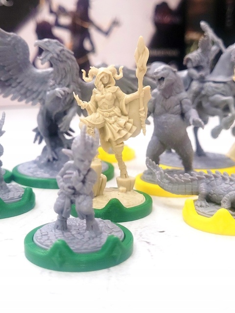 Black Rose Wars: Odrodzenie / Rebirth podstawki magów i ewokacje 5/6 gracz 10 szt.