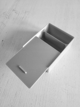 Pojemnik pudełko zamykane 2 komory