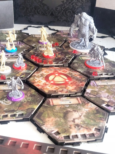 Black Rose Wars: Odrodzenie/Rebirth 3 poziomowe podstawki pod kafelki 23 elementy