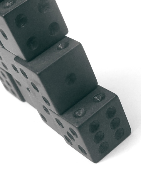 Czarne matowe kości kostki K6 16mm 10 szt.