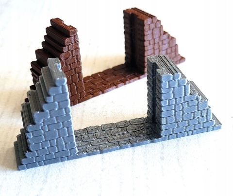 Drzwi bramy kraty wrota i podstawki 8 elementów