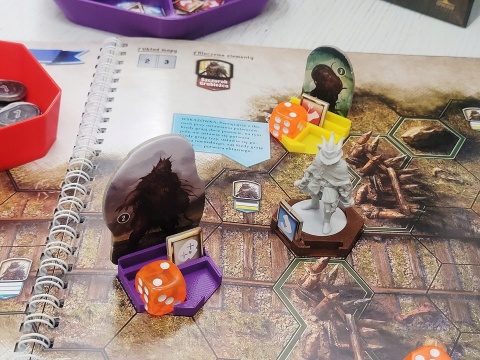 Gloomhaven / Szczęki Lwa podstawki z licznikiem na kostki i statusami 26 szt.