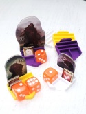 Gloomhaven / Szczęki Lwa podstawki z licznikiem na kostki i statusami 26 szt.