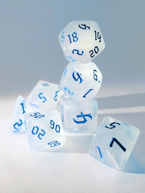 Kości LODU RPG DnD MTG planszowe 7 szt.