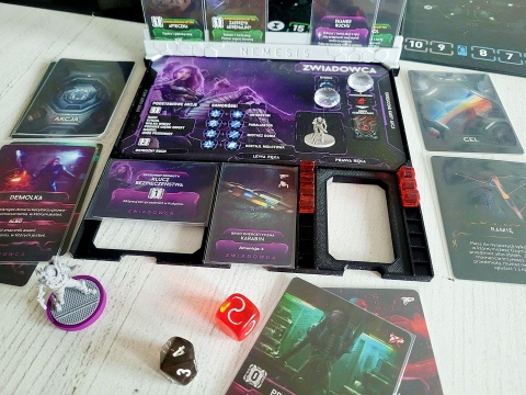 Nemesis planszetka organizer gracza